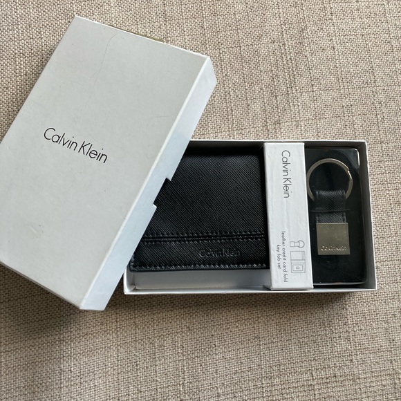 Calvin Klein Leather Credit Card Fold Holder and Key Fob Set, Black, NIB - Picture 1 of 5